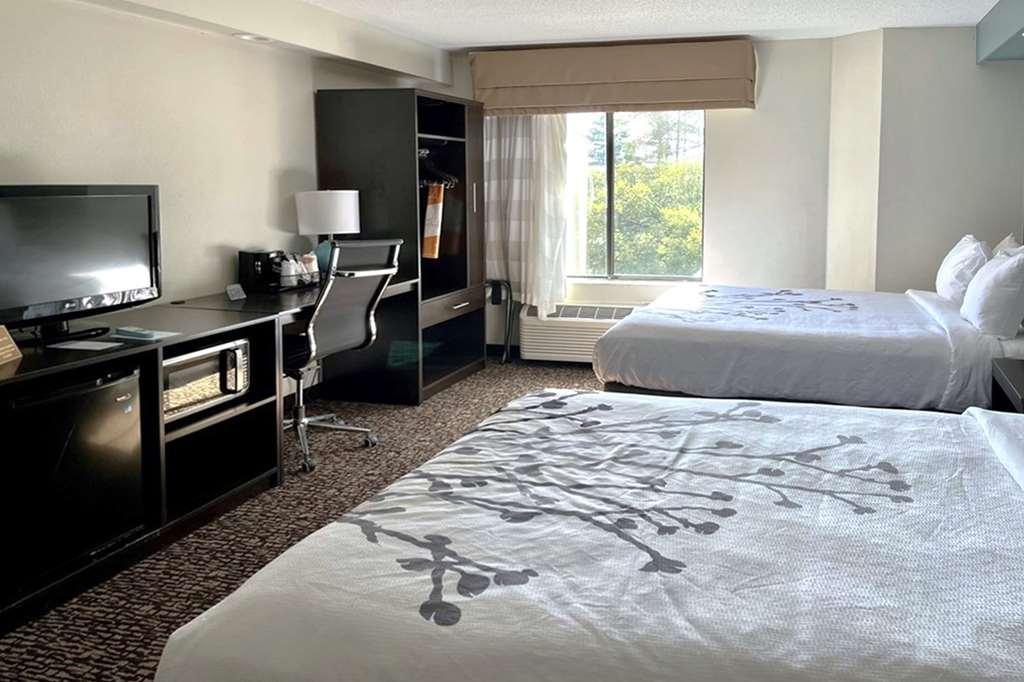 Spark By Hilton Augusta Quarto foto